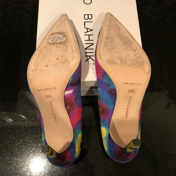 💖Manolo Blahnik Tie Dye Pumps! 💖 - Picture 6 of 8